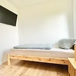 アパート Wohlfuehloase Mit Garten *