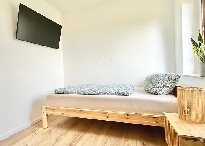 アパート Wohlfuehloase Mit Garten *